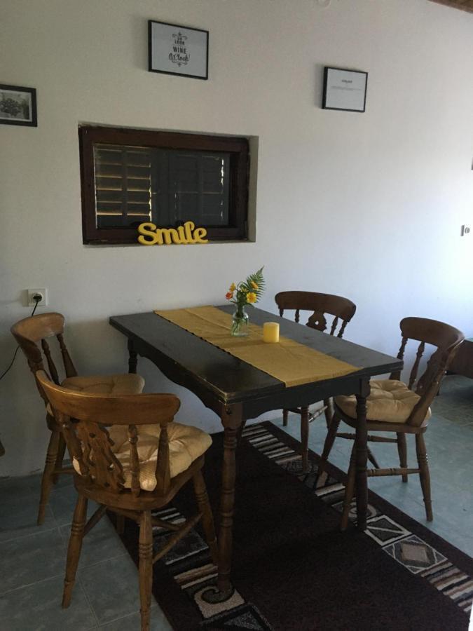 Village Wine House Mandicevac المظهر الخارجي الصورة